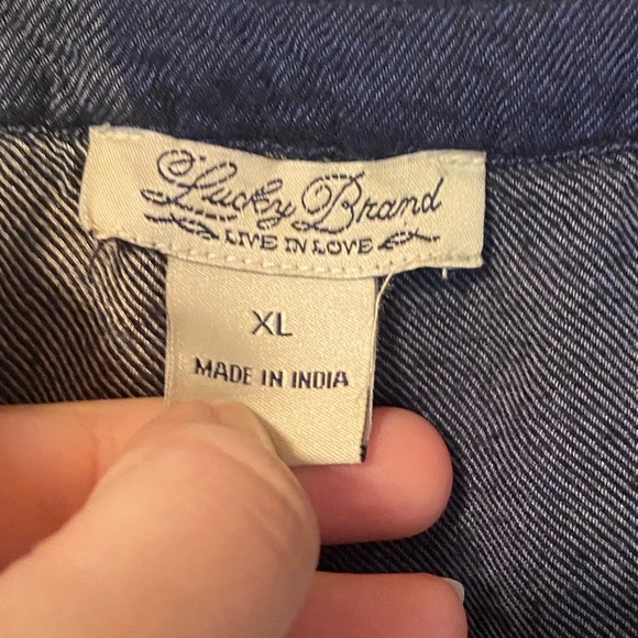 Lucky Brand Women's Soft Plaid Navy Maroon Flannel Collared Button Up size XL - Picture 4 of 5